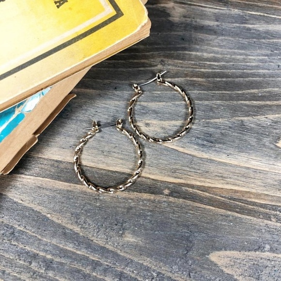 SMALL GOLD HOOPS - Picture 1 of 1